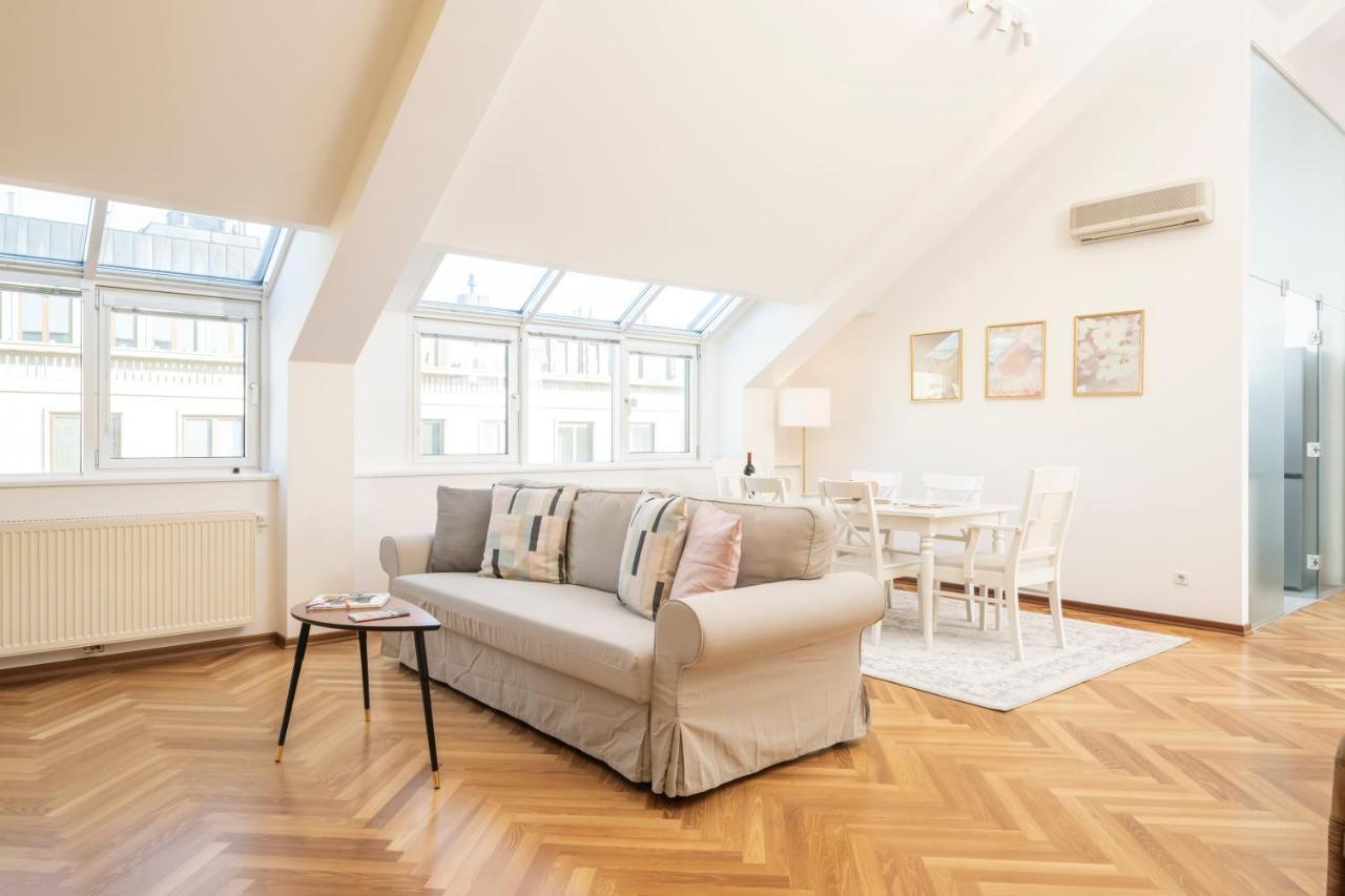 Apartament Penthouse Staatsoper